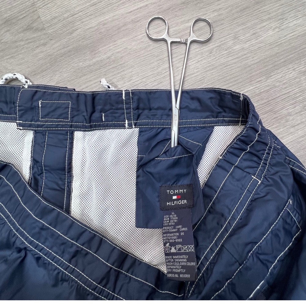 Tommy Hilfiger Mens Navy Blue Vintage Board Shorts Swim Trunks XL 9/00 Retro - Picture 10 of 14